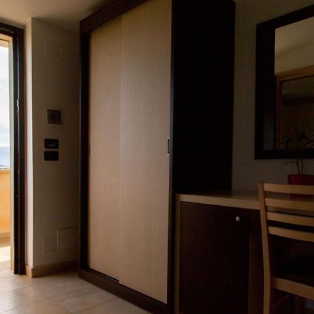Albergo Il Giardino Фоче-Варано Екстер'єр фото