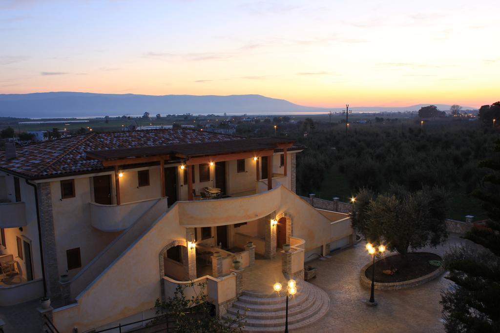 Albergo Il Giardino Фоче-Варано Екстер'єр фото