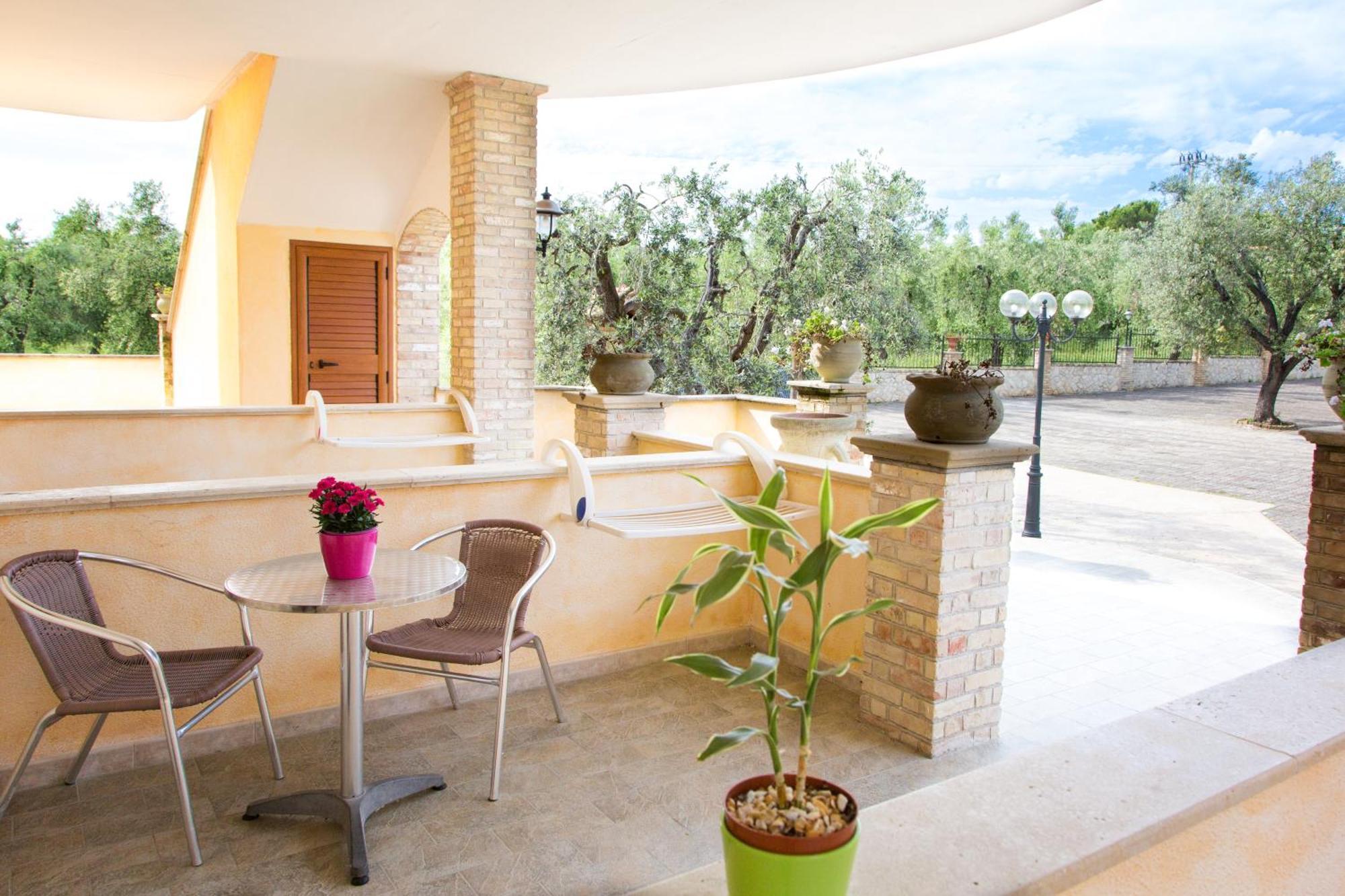 Albergo Il Giardino Фоче-Варано Екстер'єр фото