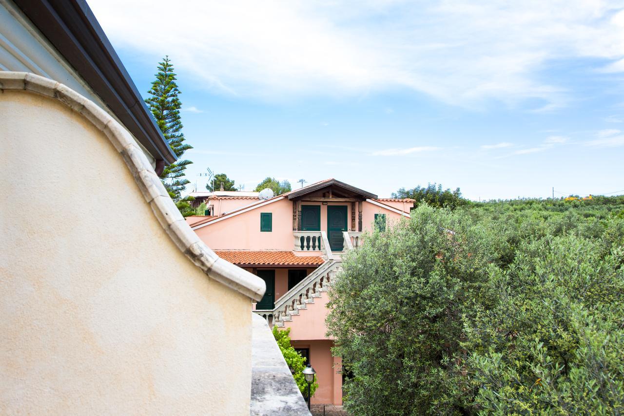 Albergo Il Giardino Фоче-Варано Екстер'єр фото